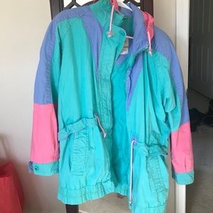 Pastel 80s windbreaker coat